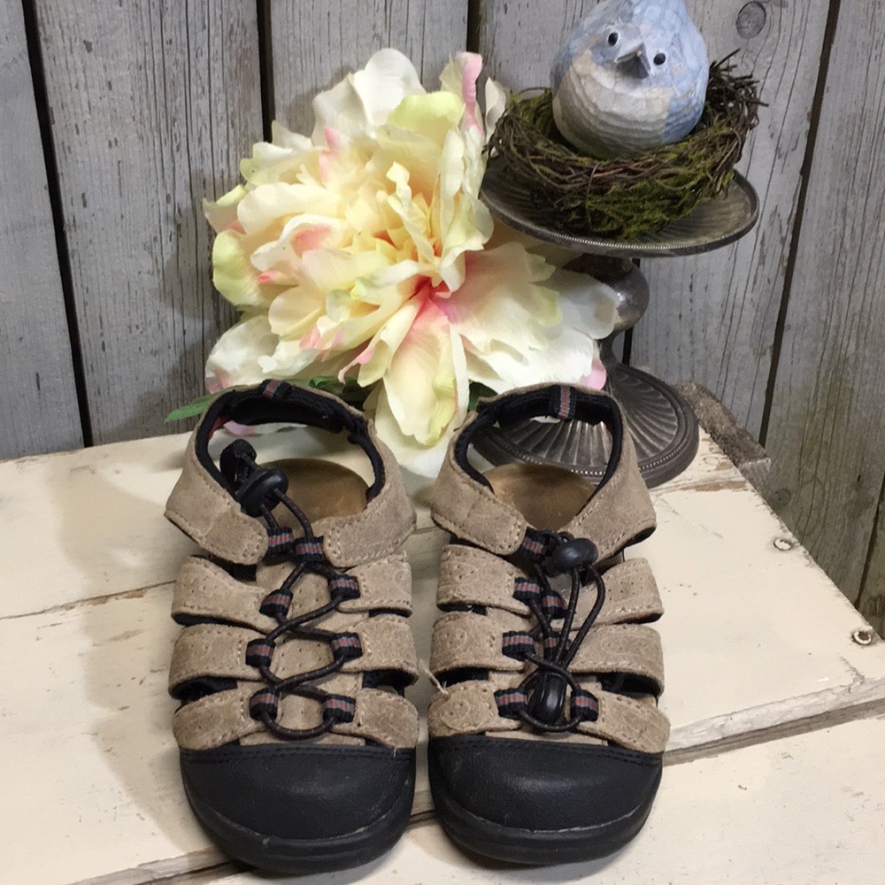 Boy’s Leather Sandals